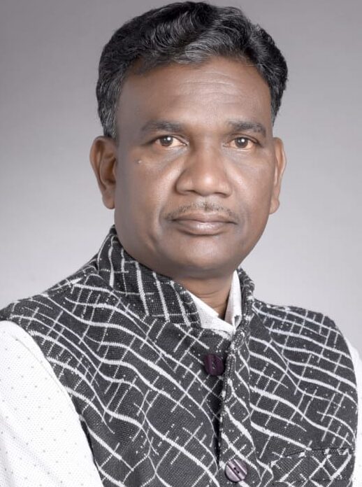 आदिवासियों से अवैध वसूली का आरोप, फिर से आबकारी विभाग के दो अधिकारी घेरे में, विधायक फूलसिंह राठिया ने कलेक्टर से की कड़ी कार्रवाई की मांग