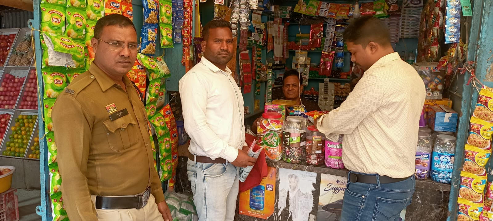 तम्बाकू मुक्त युवा अभियान 3.0 के तहत युवाओं को जागरूक तथा कोटपा एक्ट 2003 की धारा के अंतर्गत रूपये 1600 जुर्माना किया गया