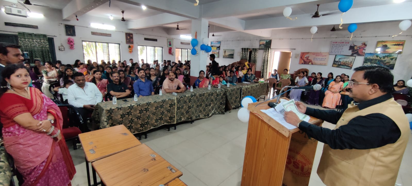 एक सफल शिक्षक बनने के लिए अच्छा वक्ता होना भी एक आवश्यक गुण है: डाॅ प्रशांत