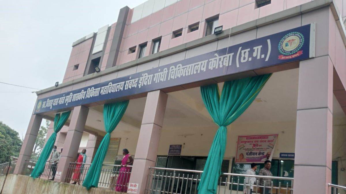 अटल आरोग्य केंद्र: सरकारी अस्पतालों में खुलेंगी लैब, खून, पेशाब, शुगर, कोलेस्ट्रॉल, थायराइड व मलेरिया सहित अन्य जांच करा सकेंगे मरीज