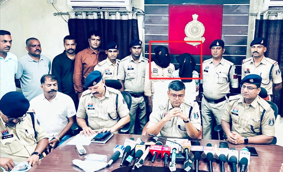 राज ज्वेलर्स, छुरी लूट प्रकरण का सफल खुलासा, दो आरोपी गिरफ्तार