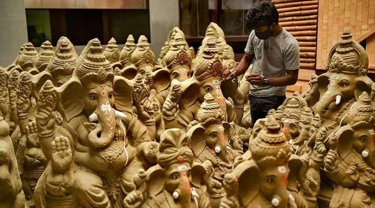 कोरबा में मूर्तिकारों ने लगाया अनावश्यक परेशान करने का आरोप, बोले—बार-बार के विवाद से रोजी-रोटी पर संकट